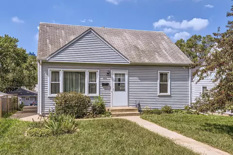 4416 2nd St NE, Columbia Heights, MN 55421