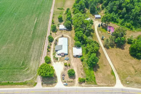16981 County 13, Houston, MN 55943