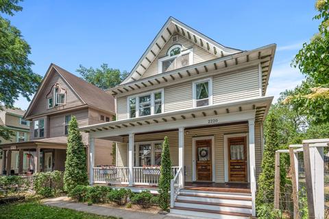 2220 11th Ave S, Minneapolis, MN 55404