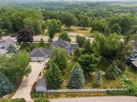 View/Area - 608 3rd Ave SW, Faribault, MN 55021 photo 3 of 10