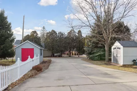 Exterior - 608 3rd Ave SW, Faribault, MN 55021 photo 9 of 29