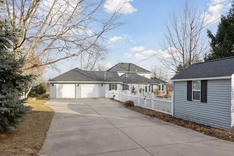 Exterior - 608 3rd Ave SW, Faribault, MN 55021 photo 14 of 29