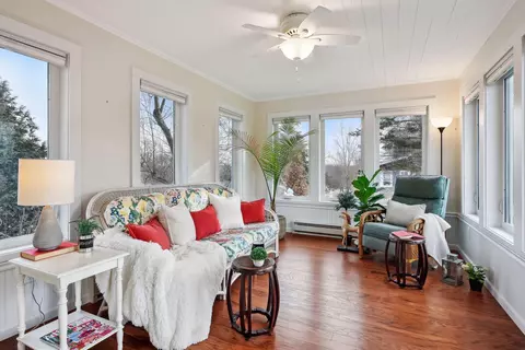 Living - 608 3rd Ave SW, Faribault, MN 55021 photo 5 of 5