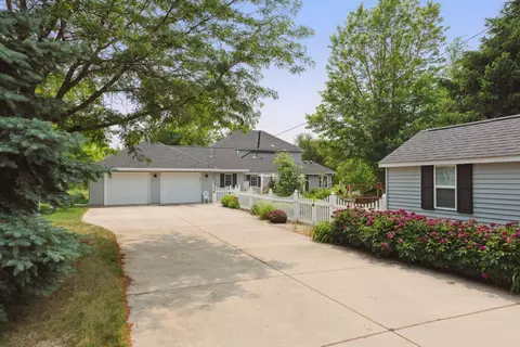 Exterior - 608 3rd Ave SW, Faribault, MN 55021 photo 15 of 29