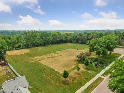View/Area - 608 3rd Ave SW, Faribault, MN 55021 photo 9 of 10