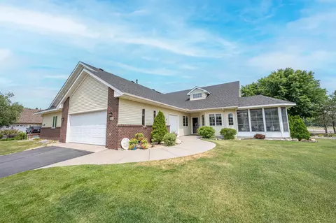 184 Cardinal Ln, Clearwater, MN 55320