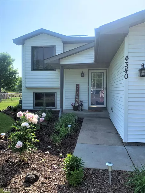 4340 Pintail St, Big Lake, MN 55309