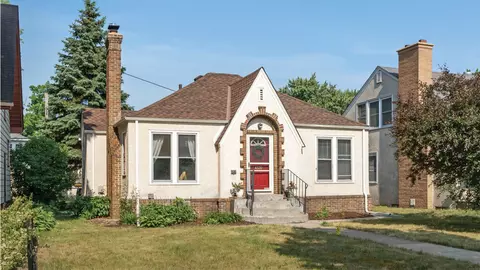 4320 44th Ave S, Minneapolis, MN 55406