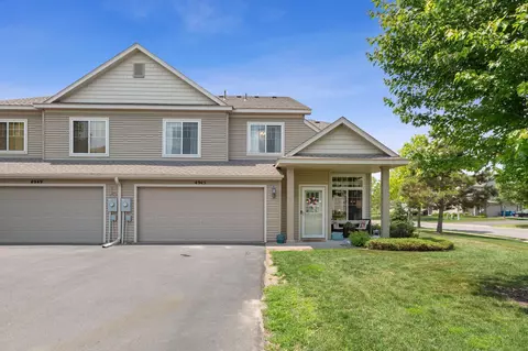 4945 207th St N, Forest Lake, MN 55025