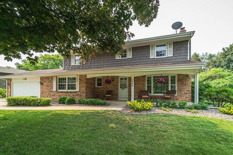 1498 Red Cedar Rd, Eagan, MN 55121