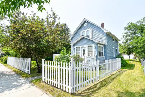 611 Main Ave N, Thief River Falls, MN 56701