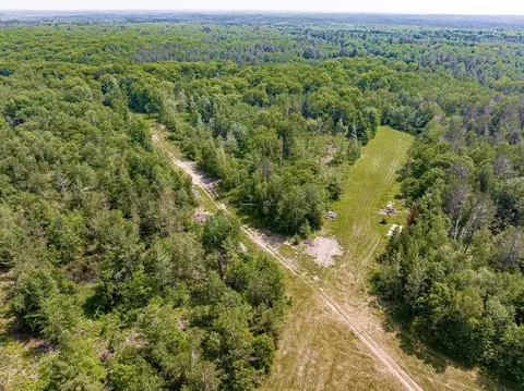 20178 River Rd, Grand Rapids, MN 55744