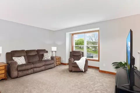 14227 Dearborn Path, Rosemount, MN 55068 photo 4