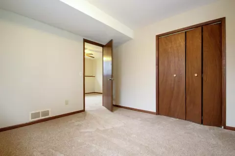 5358 Clayton Dr, Maple Plain, MN 55359 photo 20