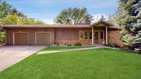 5895 Dunkirk Ln N, Plymouth, MN 55446