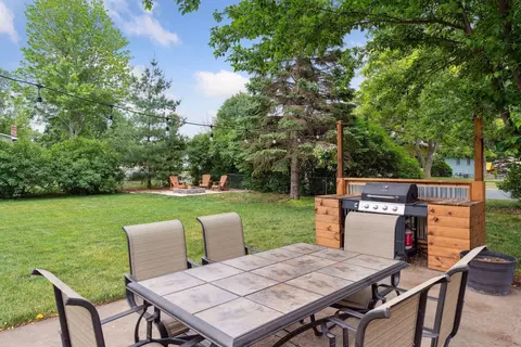 1927 Timber Wolf Ct, Eagan, MN 55122 photo 35