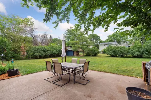 1927 Timber Wolf Ct, Eagan, MN 55122 photo 36