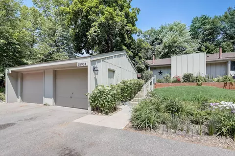 15934 18th Pl N, Plymouth, MN 55447