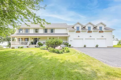 624 E Lake Geneva Rd NE, Alexandria, MN 56308