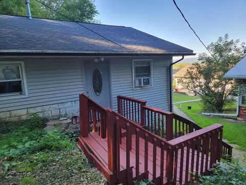 36135 Old Cartway Dr, Winona, MN 55987