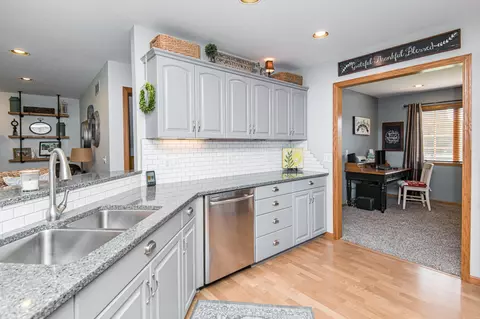 1706 16th St SW, Austin, MN 55912 photo 8