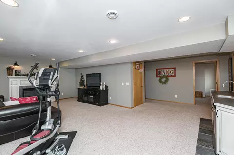 1706 16th St SW, Austin, MN 55912 photo 28