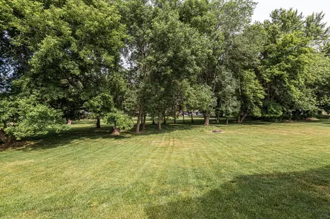 1706 16th St SW, Austin, MN 55912 photo 40
