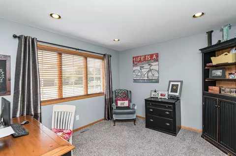 1706 16th St SW, Austin, MN 55912 photo 6