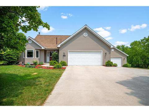 5430 Underwood Ln N, Plymouth, MN 55442