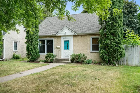 664 Hoyt Ave E, Saint Paul, MN 55106