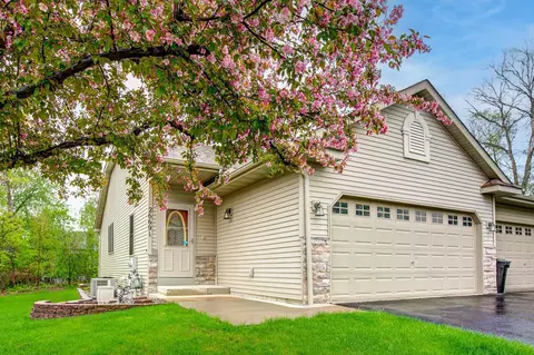 26691 Garden Ln, Wyoming, MN 55092