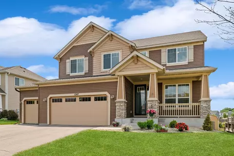 1247 Night Trl, Waconia, MN 55387