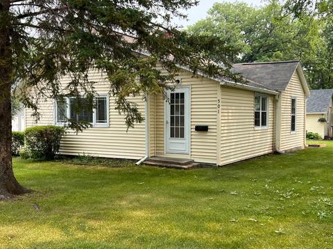501 Bowling Ave, Detroit Lakes, MN 56501