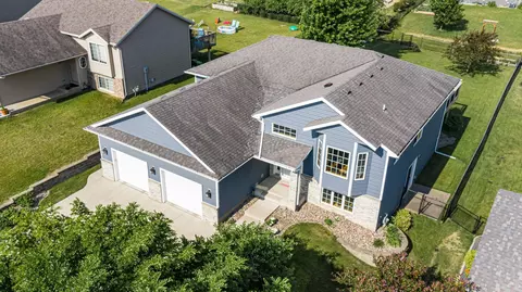 3663 Kenosha Dr NW, Rochester, MN 55901