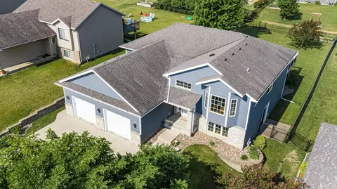 3663 Kenosha Dr NW, Rochester, MN 55901