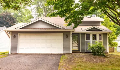 9811 Juniper St NW, Coon Rapids, MN 55433