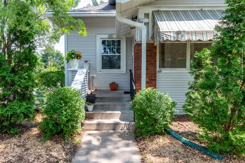 814 Ottawa Ave, Saint Paul, MN 55107