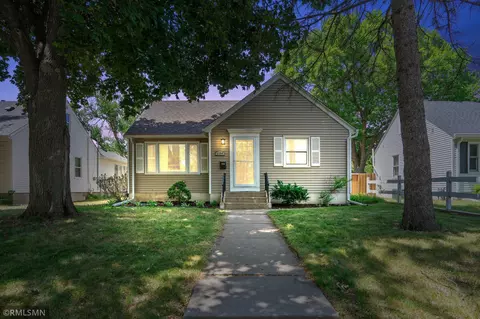 6104 Vincent Ave S, Minneapolis, MN 55410