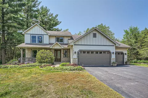 10200 Kimbro Cir S, Cottage Grove, MN 55016