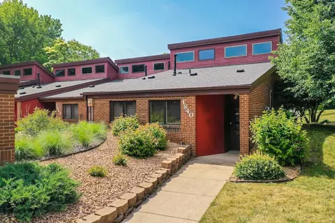 1840 Coolidge Ct, Northfield, MN 55057