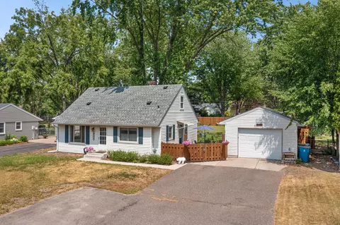 2111 Blomquist Ave, White Bear Lake, MN 55110