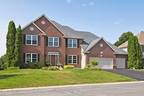 17225 Wilderness Trl SE, Prior Lake, MN 55372