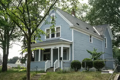 1092 Reaney Ave, Saint Paul, MN 55106