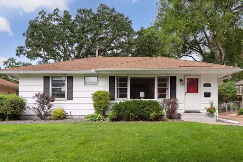 1634 Pennsylvania Ave S, Saint Louis Park, MN 55426