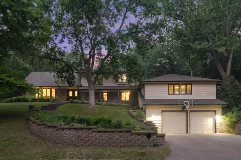 10337 Colorado Rd, Bloomington, MN 55438