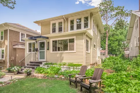 2033 Princeton Ave, Saint Paul, MN 55105