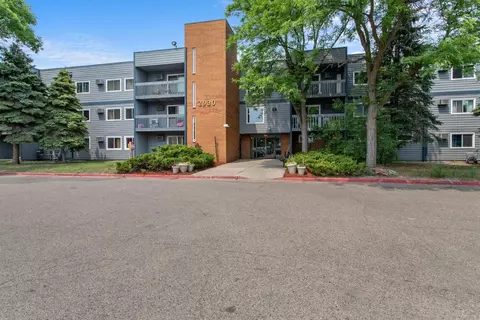 2930 Blaisdell Ave #210, Minneapolis, MN 55408