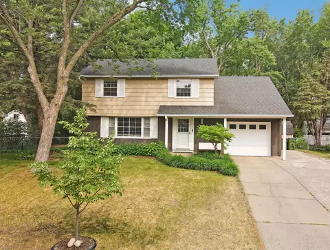12056 Crocus St NW, Coon Rapids, MN 55433