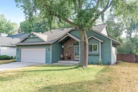 10371 Avocet St NW, Coon Rapids, MN 55433