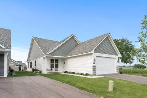 4305 150th St N, Hugo, MN 55038